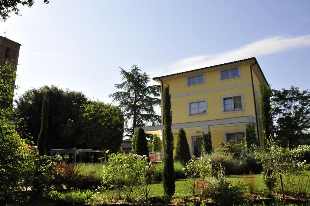 Ai Lecci In Centro Hotel Sarteano Kültér fotó