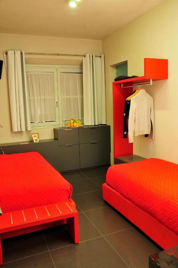Ai Lecci In Centro Hotel Sarteano Szoba fotó